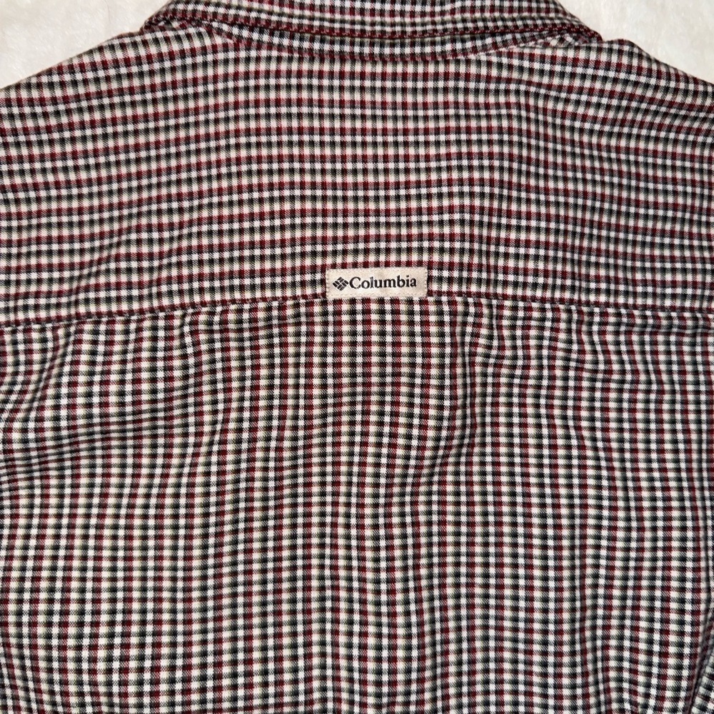 2 x 20$ Columbia Checkered Button-Up Shirt - Black and White Size M - Picture 7 of 8
